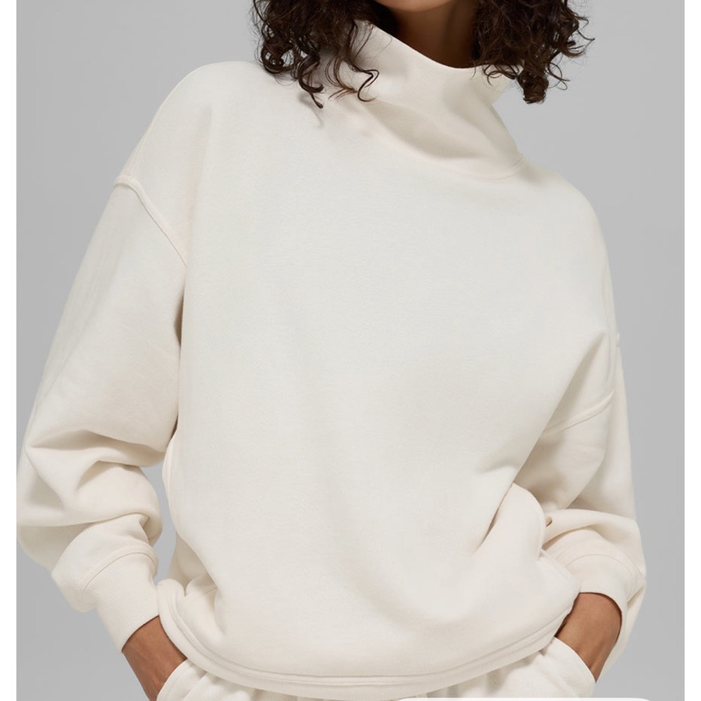 Alo Hazy Mockneck Pullover